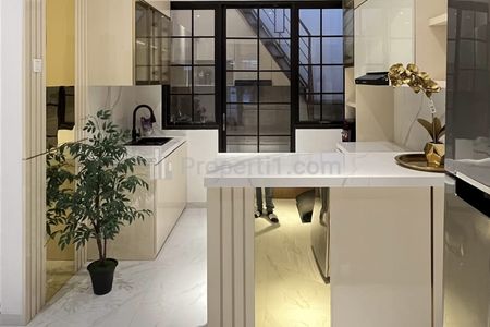 Jual Rumah di Bintaro Sektor 9 Tangerang Selatan - 3+1 Kamar Tidur Sertifikat SHM