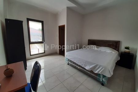 Dijual Rumah Kost di Kemanggisan, Jakbar 56BR Furnished 4Lantai, Luas Tanah 645m2