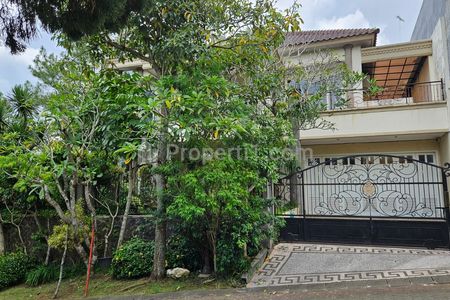Dijual Rumah Mewah Luas di Villa Puncak Tidar, Malang