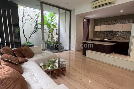Sewa Rumah Konsep Bali di dalam Compound Cipete Jakarta Selatan - 4 Kamar Tidur Ada Kolam Renang