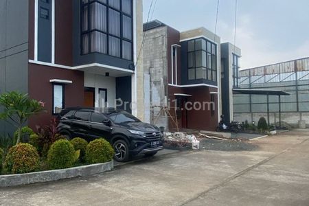 Rumah Dijual 1 Menit ke Jln Cikunir Raya, Pekayon Dekat Toll Jatiasih, Grand Galaxy, Pakuwon Mall, Bekasi
