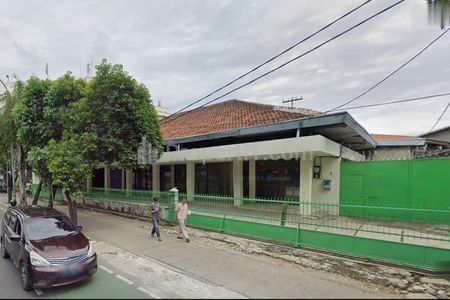 Disewakan Gedung 1 Lantai 520m2 X Showroom di Area Mampang, Jakarta Selatan