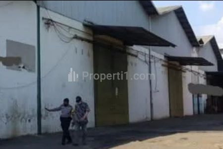 Dijual Gudang 0 Raya, Jalan Akses Sangat Mudah Dijangkau, Siap Pakai di Cibinong Bogor Jawa Barat