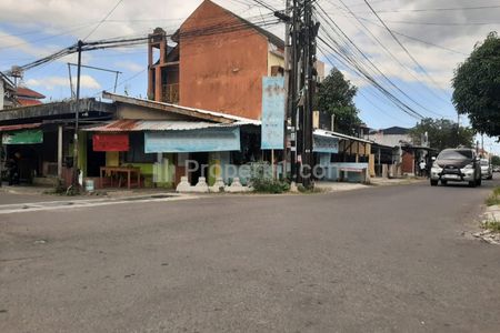 Jual Tanah Strategis Bonus Bangunan Pinggir Jalan Utama Condongcatur Yogyakarta Dekat Amikom, UPN