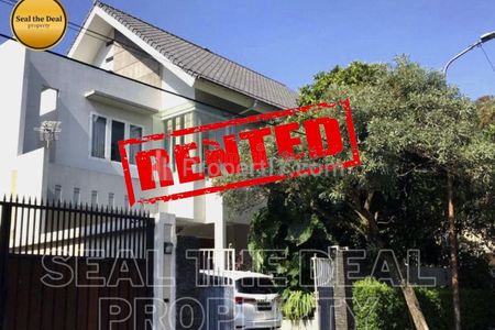 Disewakan Rumah di Pondok Indah Jakarta Selatan STD084