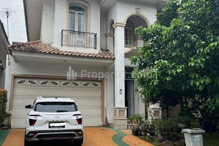 Jual Rumah Luas 2 Lantai di Taman Beverly Golf Tangerang SHM