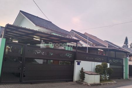 Tampak Muka