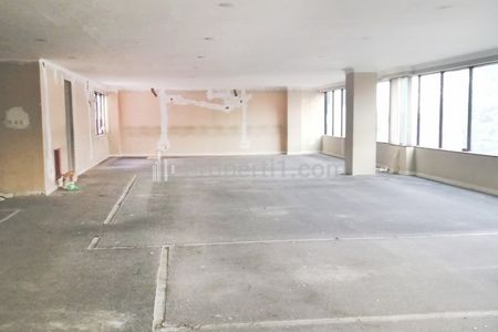Disewakan Gedung 4 Lantai di Mampang Prapatan Jakarta Selatan