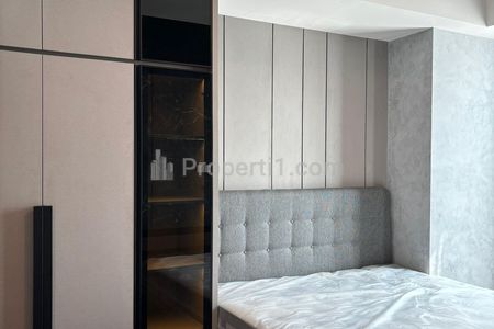 Sewa Apartemen Kensington Royal Suites Tipe 3 BR Lokasi di Kelapa Gading Jakarta Utara