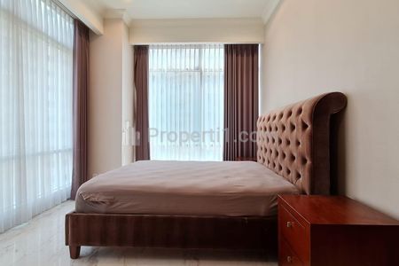 Disewakan Apartemen Botanica 2+1 BR Good Furnished Siap Huni
