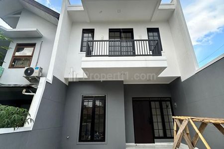Dijual Rumah Baru Kekinian 2 Lantai Siap Huni di Turangga, Buah Batu, Bandung