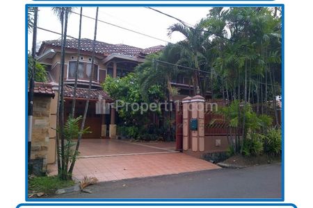 Jual Cepat Rumah Bagus 2 Lantai Nuansa Eropa SHM Semi Furnished di Jl. Taman Cilandak, Jakarta Selatan