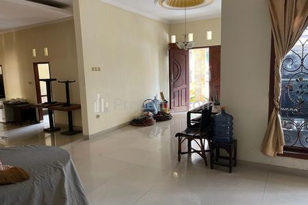 Dijual Segera Rumah Mewah Luas Gombel Permai Dekat Kampus Undip dan Exit Tol Tembalang Jatingaleh, Semarang