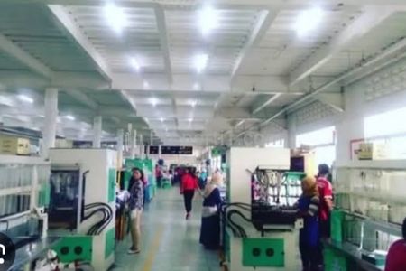 Jual Cepat Pabrik Sepatu Memproduksi Merk Ternama Luas 1,3 Hektar Bangunan 2500 m2 di Curug, Tangerang, Banten