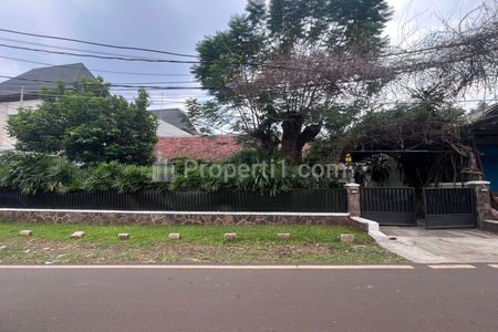 Jual Rumah Luas 984m2 di Darmawangsa, Kebayoran Baru, Jakarta Selatan