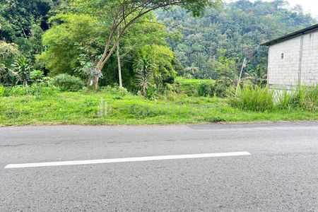 Jual Tanah 300m² Cocok untuk Café Tepi Jl Raya Jenawi-Kemuning, Karanganyar, Jawa Tengah
