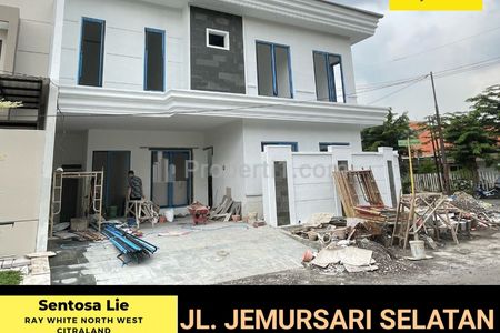 Jual Rumah Baru Harga 2 Milyar-an di Jemursari Selatan Surabaya Dekat Raya Jemursari, Ubaya, Prapen, Jemur Andayani, UK Petra Siwalankerto