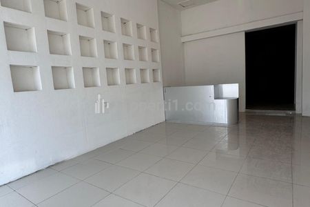 Sewa Ruko 4 Lantai Beach Boulevard PIK Golf Island Kosingan Siap Pakai di Jakarta Utara