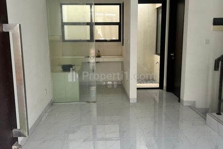 Disewakan Rumah Murah Siap Huni di Lavon Swan City Cikupa Tangerang