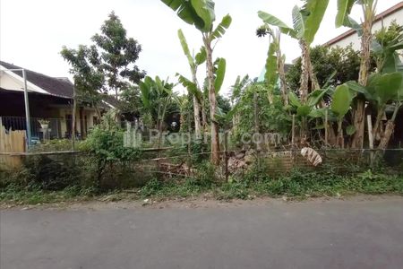 Jual Tanah Murah Strategis Pinggir Jalan Aspal Seputar Kayen Raya Maguwoharjo Yogyakarta Dekat SD Model, Jogja Bay