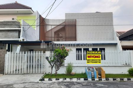 Disewakan Rumah Dekat RSUD dr. Soetomo Surabaya di Kawasan Dharmahusada Selangkah ke Galaxy Mall dan Unair Kampus C