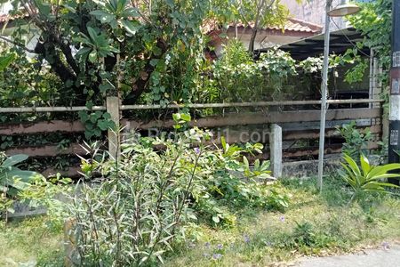 Dijual Rumah Luas di Raya Ir. Soekarno MERR, Surabaya