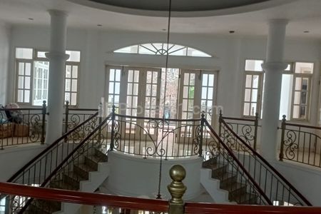 Dijual Rumah Bagus Strategis Daerah Sayap Pasteur Bandung