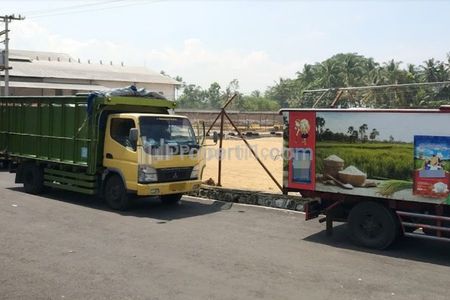 Dijual Gudang Kosong di Desa Ajung, Jember
