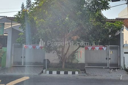 Dijual Rumah SHM di Jalan Rungkut Asri Timur, Surabaya