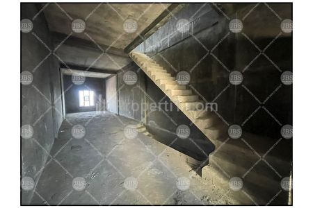 Dijual Ruko 3,5 Tingkat  Kondisi Kosong Jalan Perjuangan - Medan