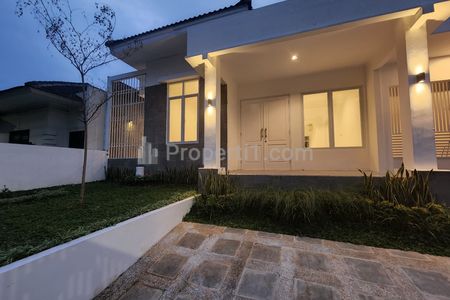 Disewakan Rumah Siap Huni di Pondok Indah 3BR, Full Modern Furnished - Jakarta Selatan