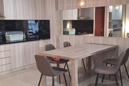 Sewa Apartment The Kencana Somerset Pondok Indah, Jakarta Selatan - 2+1 Bedrooms Furnished with Private Lift 