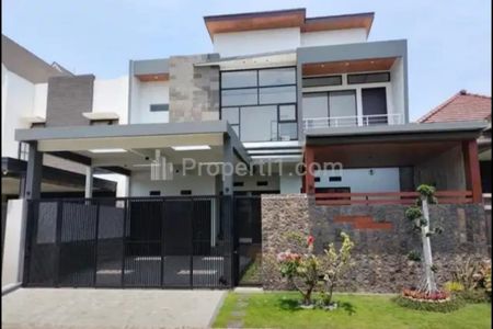 Dijual Rumah Araya Golf Malang, Ada Rooftop