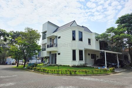 Tampak Depan