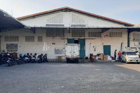 Disewakan Gudang Kenjeran Kontener 40 Feet Bisa Manuver Akses Pintu Tol Pasar Turi dan Tambak Sumur Surabaya Timur