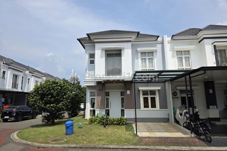 Tampak Depan
