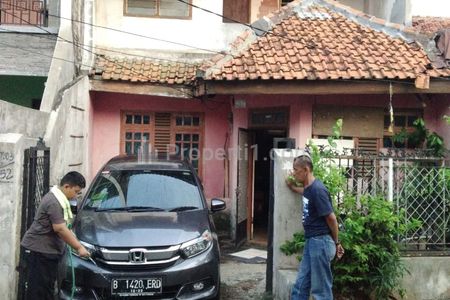 Dijual Rumah Hitung Tanah di Srengseng Jakarta Barat, Dekat Mall, Kampus, Tol, RS