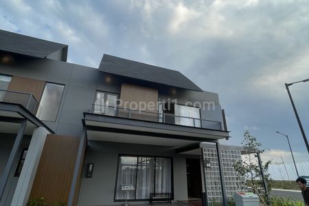 FOR SALE RUMAH DI SUMMARECON BANDUNG