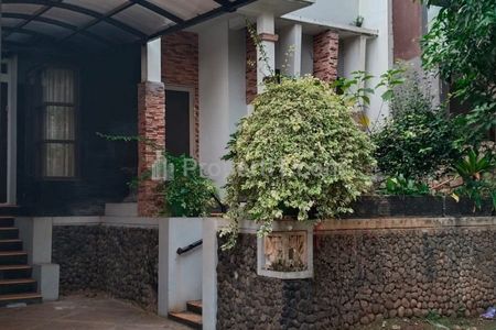 Rumah Disewakan Lokasi Strategis Dekat Pintu Tol Limo, Depok