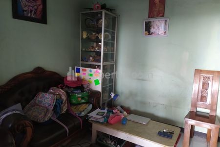 Dijual Rumah Strategis Sarijadi Bandung