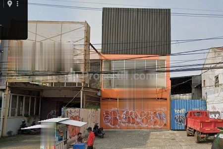 Dijual Ruko 3 Lantai di Serpong, Pakualam, Tangerang Selatan, Banten