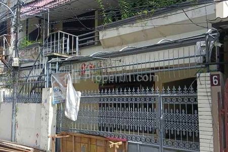 Rumah Dijual di Cawang Madrasah 11, Kramat Jati, Jakarta Timur