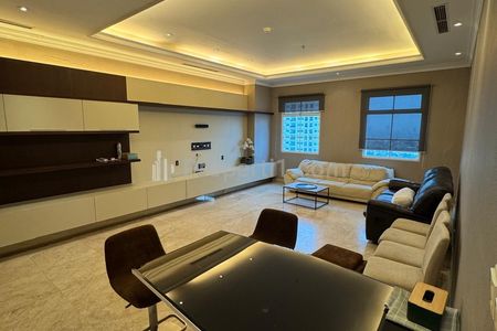 Apartment Belleza Strategic Location In South Jakarta Disewakan – 3 BR Fully Furnished