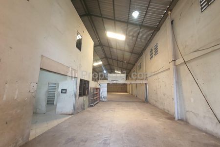 Disewakan Gudang di Masaran Sragen