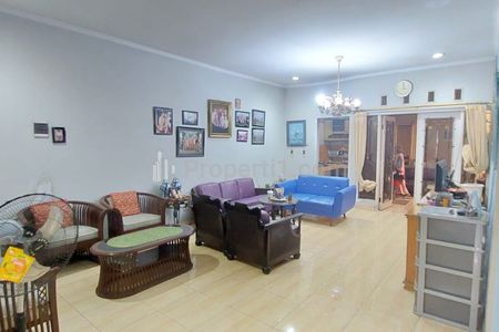 Jual Rumah Strategis Sayap Caringin Bandung