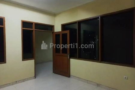 Dijual Rumah Strategis Sayap Pajajaran Bandung