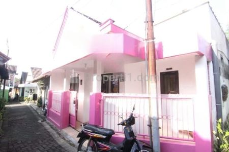 Jual Rumah Kost Putri Full Furnished dan Full Anak Kost di Unmer Malang