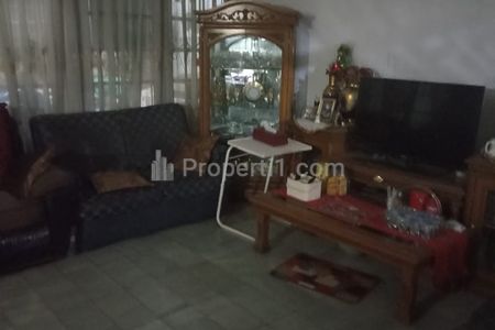 Dijual Rumah Strategis di Sarijadi Bandung