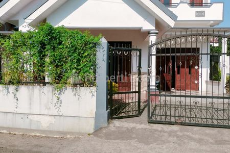 Dijual Rumah Kampung Luas dan Asri di Karangploso Malang