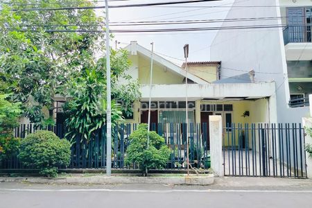Jual Rumah di Ngagelrejo Wonokromo Surabaya Selatan